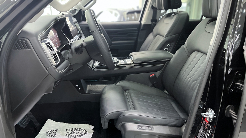 BAIC BJ60 Salon Interior The First Row of Seat