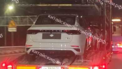 В Беларуси представили седан Belgee S50 как возможную замену Geely Emgrand. В Беларуси представили седан Belgee S50 как возможную замену Geely Emgrand.