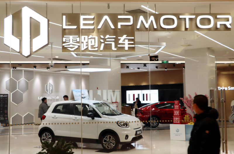 В Китае Leapmotor при поддержке Stellantis впервые получила прибыль за полугодие и планирует продать 1 миллион автомобилей к 2026 году.