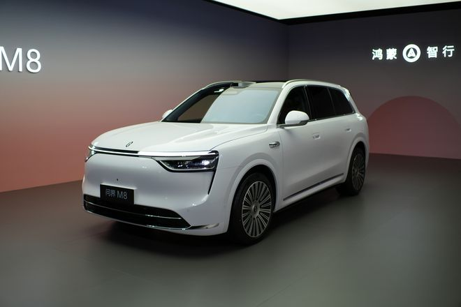 В Китае представлен Huawei Aito M8 BEV с батареей CATL за 50 000 долларов и запасом хода 705 км