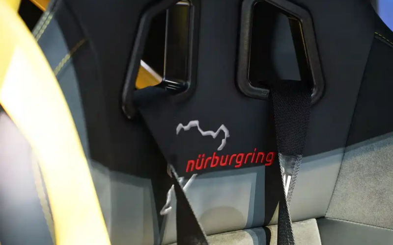 В Китае на автосалоне в Чэнду впервые представили Xiaomi SU7 Ultra Nürburgring Limited Edition
