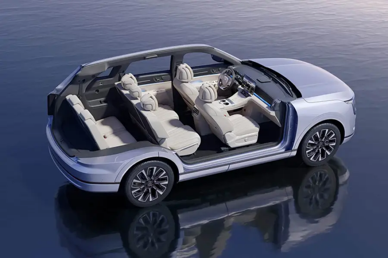 В Китае стартует предварительная продажа Chery Jetour Shanhai L7 Plus с запасом хода 1700 км с 18 августа.