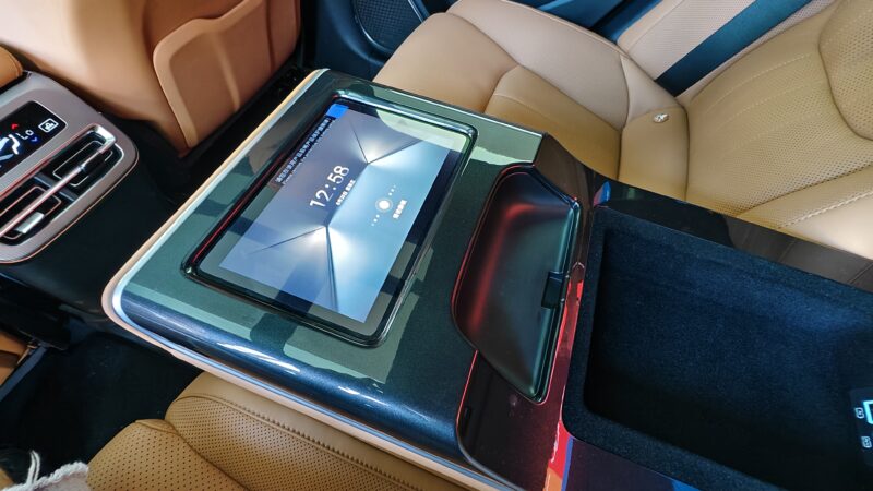 В Китае протестировали BYD Han L EV с двумя двигателями и мощностью 1086 л.с.