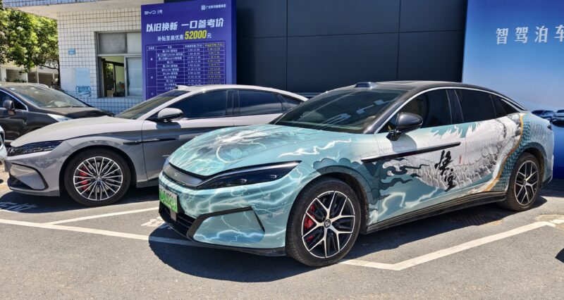 В Китае протестировали BYD Han L EV с двумя двигателями и мощностью 1086 л.с.