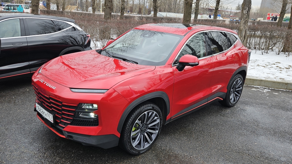 AWD AWD ALL -WHILE DRIVE на стороне