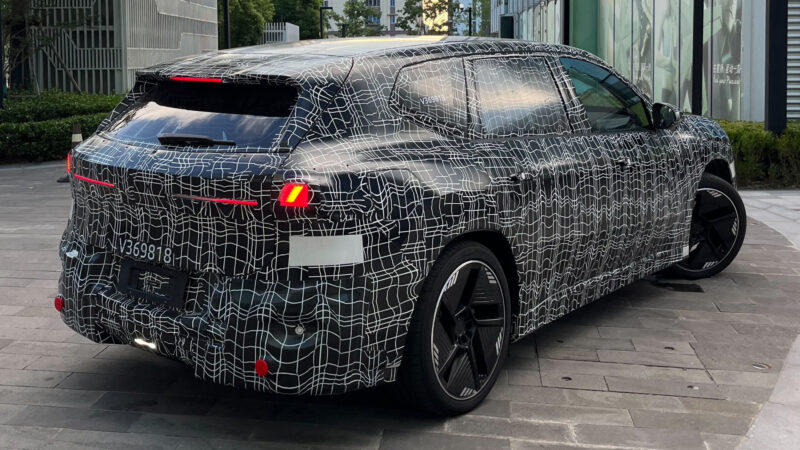 В Китае замечено новое поколение BMW iX3: немецкий автопроизводитель наращивает продажи электромобилей