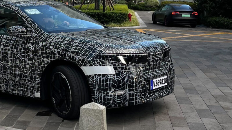 В Китае замечено новое поколение BMW iX3: немецкий автопроизводитель наращивает продажи электромобилей