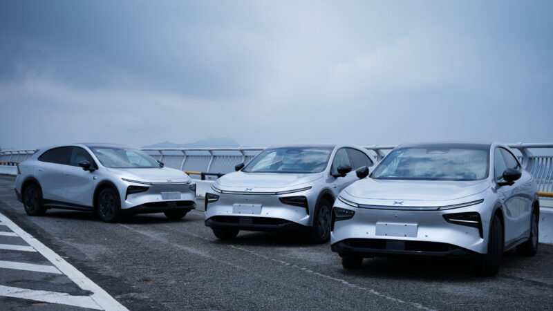 В Китае 10 000 электрокроссоверов Xpeng G7 доставлено покупателям спустя 41 день после старта продаж