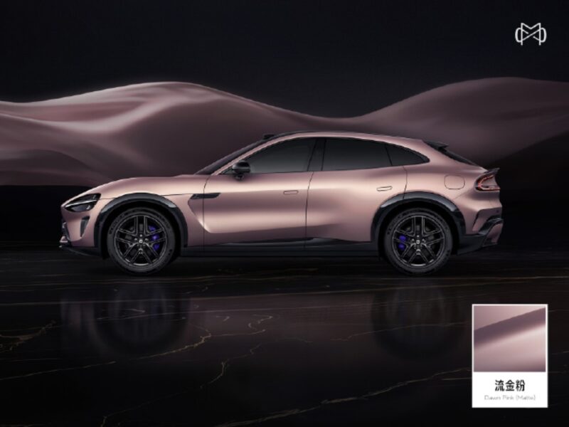 В Китае Xiaomi запускает услугу персонализации своих автомобилей в стиле Porsche.