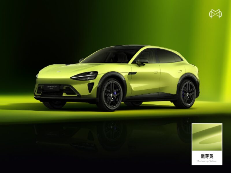 В Китае Xiaomi запускает услугу персонализации своих автомобилей в стиле Porsche.