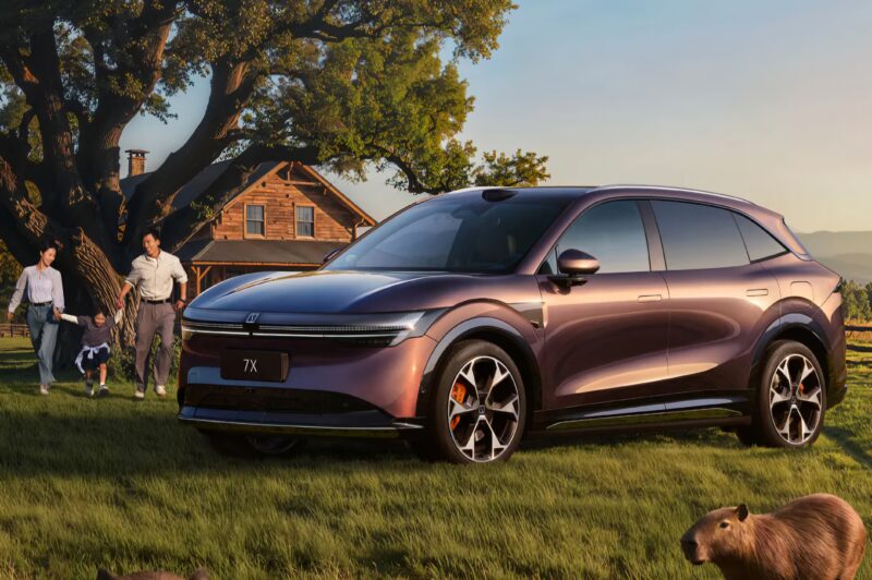 В Китае представлен новый Zeekr 7x EV мощностью 784 л.с. с запасом хода до 802 км