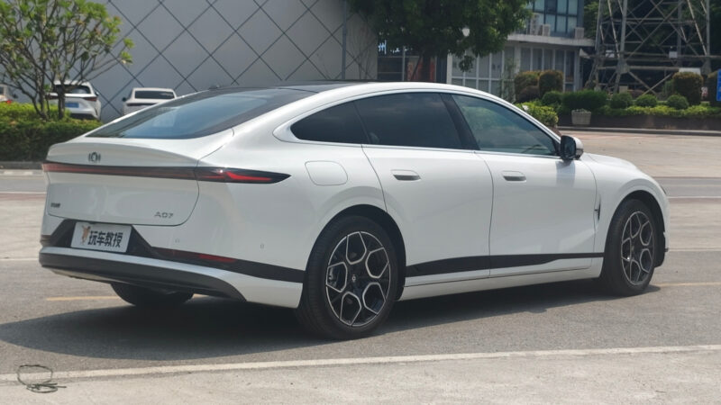 В Китае стартовали продажи седана Changan Nevo A07 2026 года по цене от 19 640 долларов США