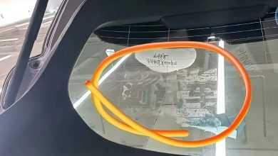 В Китае на новых автомобилях Xiaomi обнаружены остатки наклеек «Тестовый автомобиль» В Китае на новых автомобилях Xiaomi обнаружены остатки наклеек «Тестовый автомобиль»