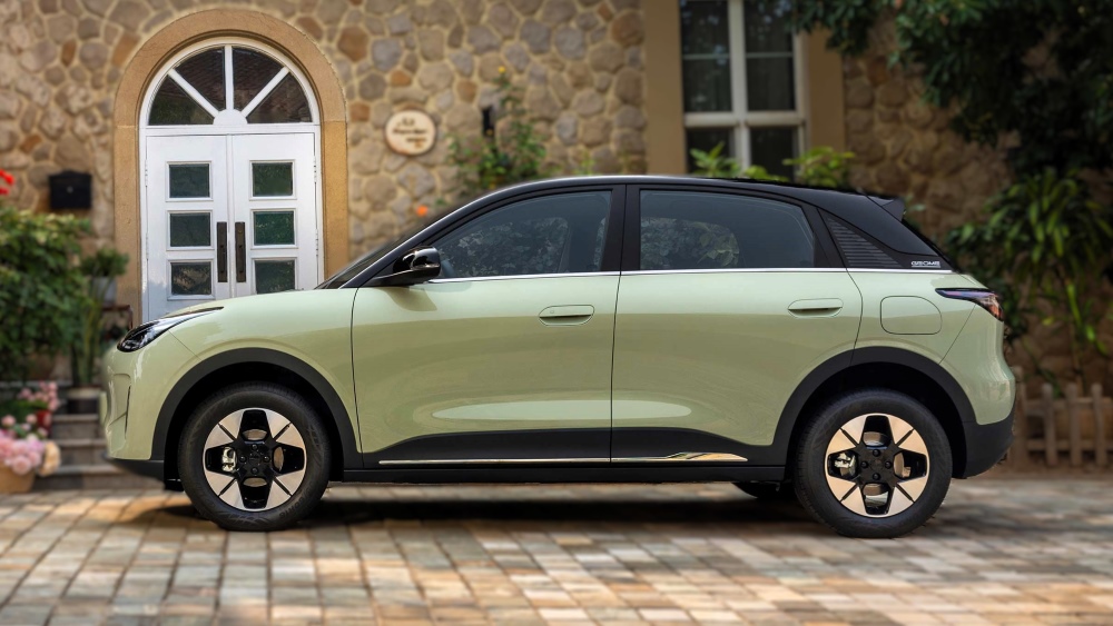 geely Geome Xingyuan сбоку