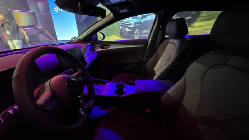В Китае представлен BYD Seal 6 DM-i Touring с гибридной силовой установкой и запасом хода 1300 км