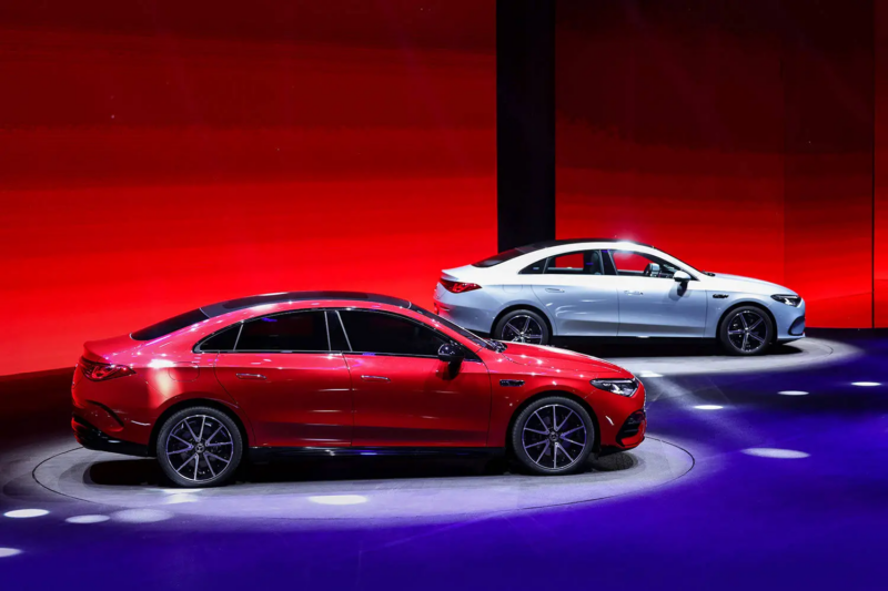 В Китае начался прием предварительных заказов на электрический седан Mercedes-Benz CLA, стоимость от 36 000 долларов США