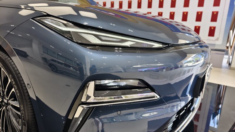 В Китае представлен Geely Galaxy Starshine 8 PHEV: знакомый дизайн E8 в гибридном исполнении с увеличенным запасом хода