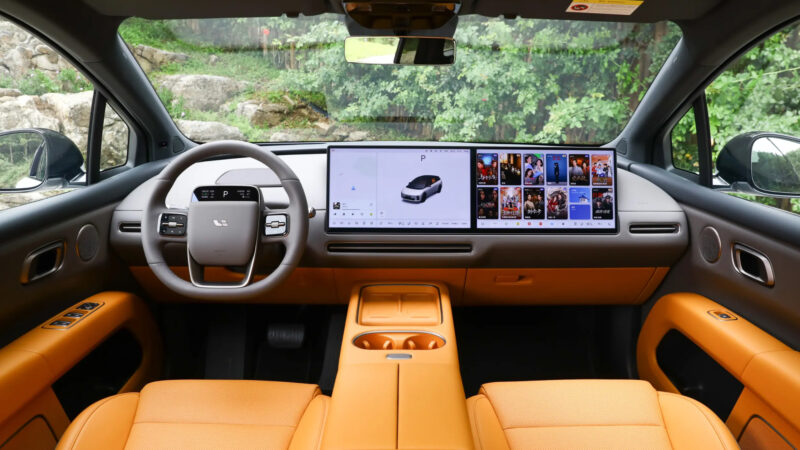 В Китае запущен электрический кроссовер Li Auto i6 стоимостью 35 010 долларов США.