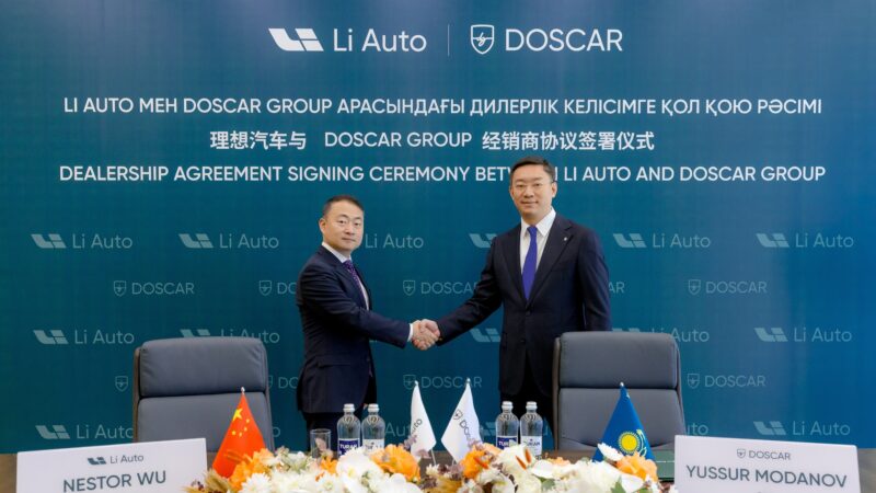 Компания Li Auto открыла свой первый зарубежный розничный центр в Узбекистане.