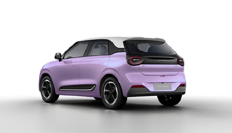 В Китае вышел обновленный компактный хетчбэк Dongfeng Nammi 01 (2026) с запасом хода 430 км, по цене от 8 250 USD.