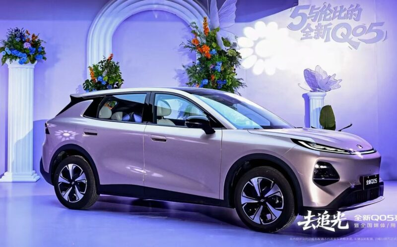 В Китае начались предпродажи Changan Nevo Q05 EV с запасом хода 506 км.