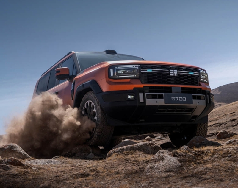 В Китае выходит на рынок внедорожник Jetour Zongheng G700 PHEV мощностью 892 л.с. по цене от 46 300 долларов США.
