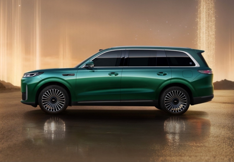 В Китае Chery Fulwin T11 EREV с чипом Nvidia Orin-Y, запасом хода 1400 км и длиной 5.2 метра стартует от 26800 долларов.