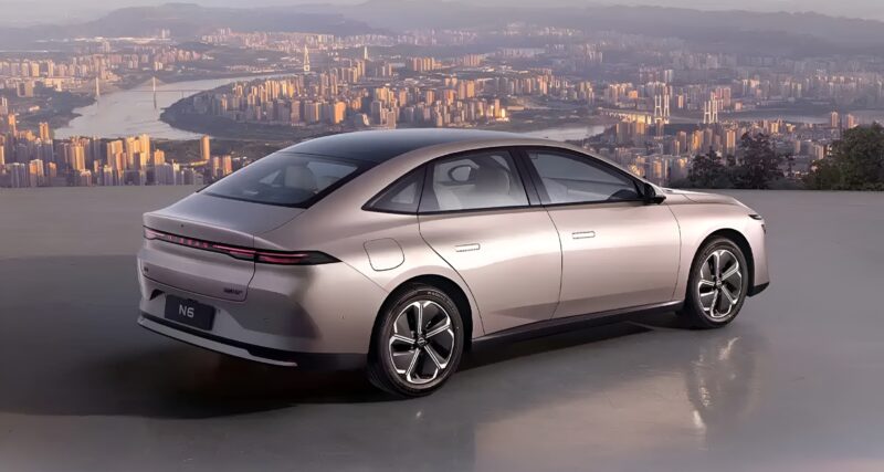 В Китае Nissan N6 PHEV запланирован к выпуску в четвертом квартале 2025 года, с новым двигателем NR15