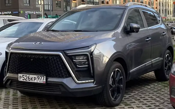 «Москвич» тестирует абсолютно новый кроссовер, который пока нельзя купить «Москвич» тестирует абсолютно новый кроссовер, который пока нельзя купить