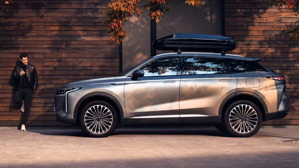 гибридный кроссовер exeed rx phev в Казахстане сбоку