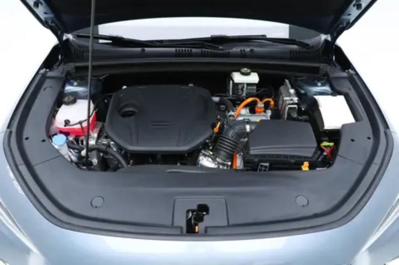 В Китае представили Geely Galaxy Starshine 6Авто достигающим 1700 км запаса хода по цене от 10300 долларов