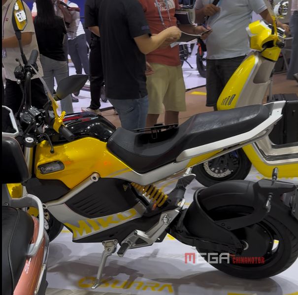 Electric Scooters & E-Bikes & E-Kick Scooters at the 138th Canton Fair Electric Scooters E Bikes E Kick Scooters at the 138th Canton Fair sunra megachinamotor