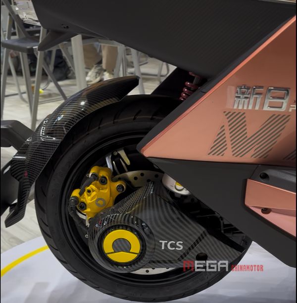 Electric Scooters & E-Bikes & E-Kick Scooters at the 138th Canton Fair Electric Scooters E Bikes E Kick Scooters at the 138th Canton Fair sunra megachinamotor 02