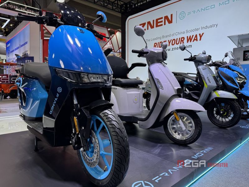 Electric Scooters & E-Bikes & E-Kick Scooters at the 138th Canton Fair Electric Scooters E Bikes E Kick Scooters at the 138th Canton Fair znen megachinamotor 04