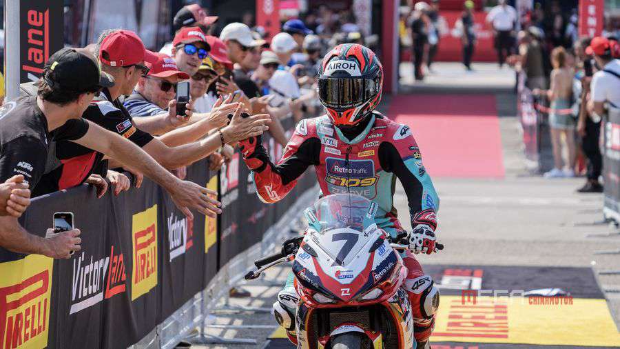 KOVE Wins 2025 WSBK SSP300 Championship: A Historic Breakthrough for Chinese Motorcycle Brands KOVE Wins 2025 WSBK SSP300 Championship megachinamotor 03