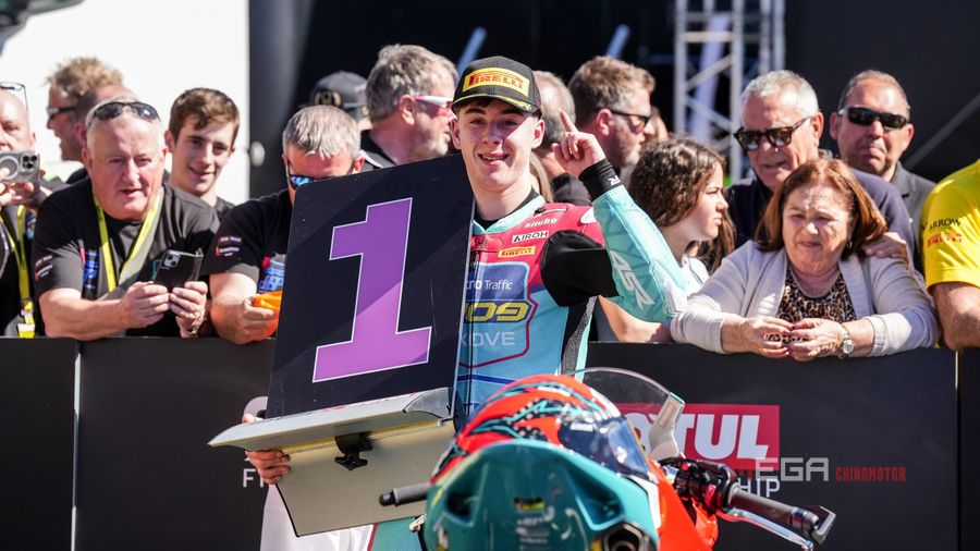 KOVE Wins 2025 WSBK SSP300 Championship: A Historic Breakthrough for Chinese Motorcycle Brands KOVE Wins 2025 WSBK SSP300 Championship megachinamotor 04