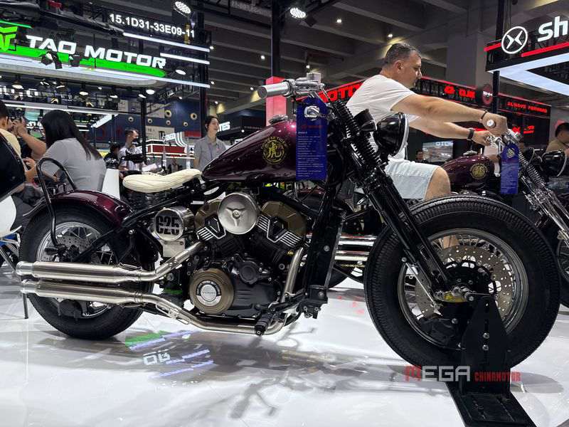 Chinese Motorcycles at the 138th Canton Fair Motorcycles of all displacement at the 138th Canton Fair BASHAN megachinamotor
