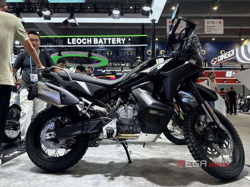 Chinese Motorcycles at the 138th Canton Fair Motorcycles of all displacement at the 138th Canton Fair CFMOTO megachinamotor 03