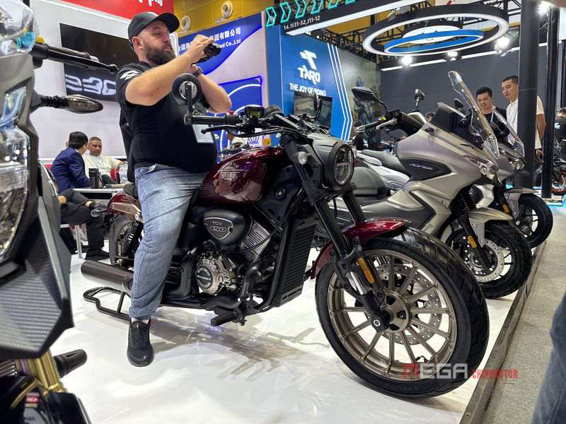 Chinese Motorcycles at the 138th Canton Fair Motorcycles of all displacement at the 138th Canton Fair DAYANG megachinamotor