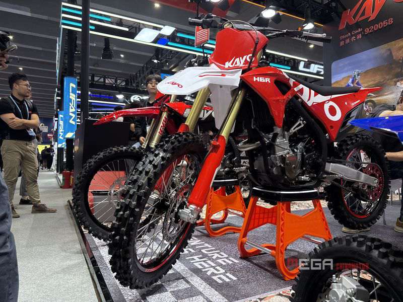 Chinese Motorcycles at the 138th Canton Fair Motorcycles of all displacement at the 138th Canton Fair KAYO megachinamotor 02