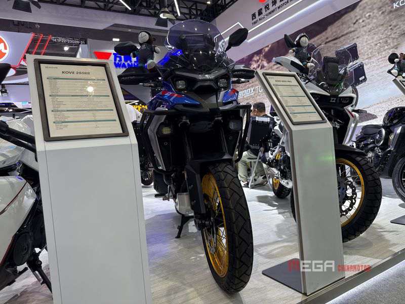 Chinese Motorcycles at the 138th Canton Fair Motorcycles of all displacement at the 138th Canton Fair KOVE megachinamotor 03