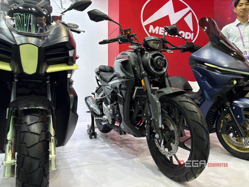 Chinese Motorcycles at the 138th Canton Fair Motorcycles of all displacement at the 138th Canton Fair MERNODI megachinamotor 03