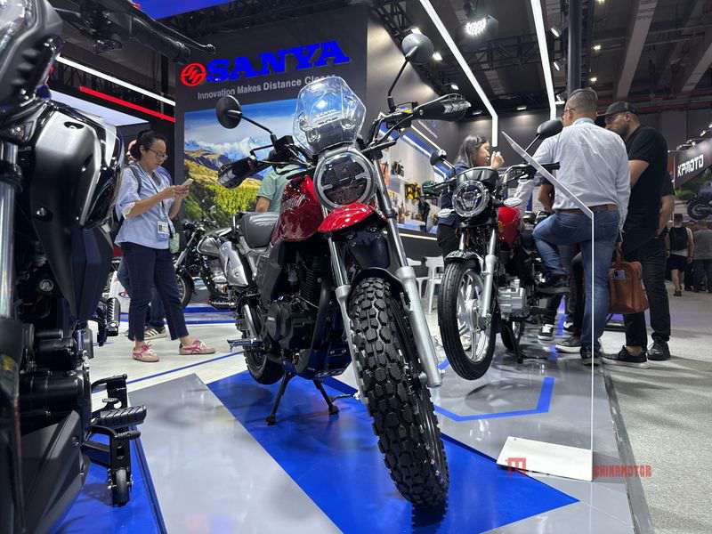 Chinese Motorcycles at the 138th Canton Fair Motorcycles of all displacement at the 138th Canton Fair SANYA megachinamotor 02