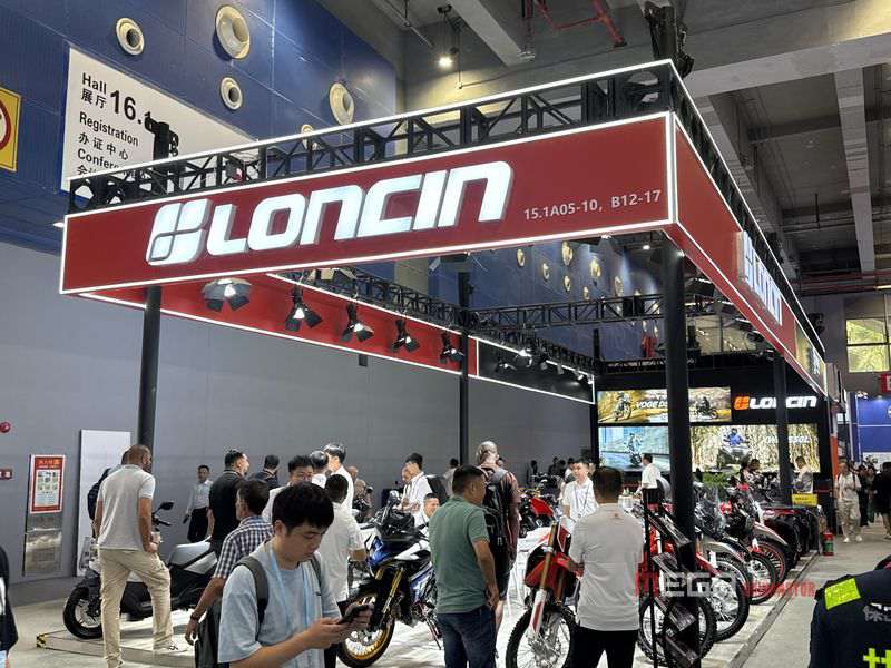 Chinese Motorcycles at the 138th Canton Fair Motorcycles of all displacement at the 138th Canton Fair VOGE megachinamotor 02