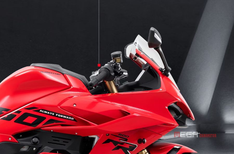 QJMOTOR 550ES Launched: The First Electronic Throttle Twin-Cylinder Sport Racing in China QJMOTOR 550ES Launched: The First Electronic Throttle Twin-Cylinder Sport Racing in China QJMOTOR 550ES Launched China Motorcycle news MEGA CHINAMOTOR 06