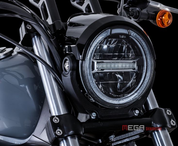 New Cruisers of LIFAN: K29 & V400 The K29 and V400 of LIFAN China Motorcycle Industry MGEA CHINAMOTOR. 03