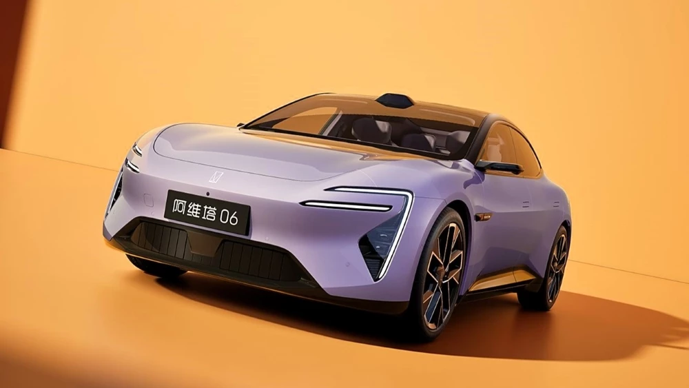 avatr 06 предзаказ седан сбоку спереди