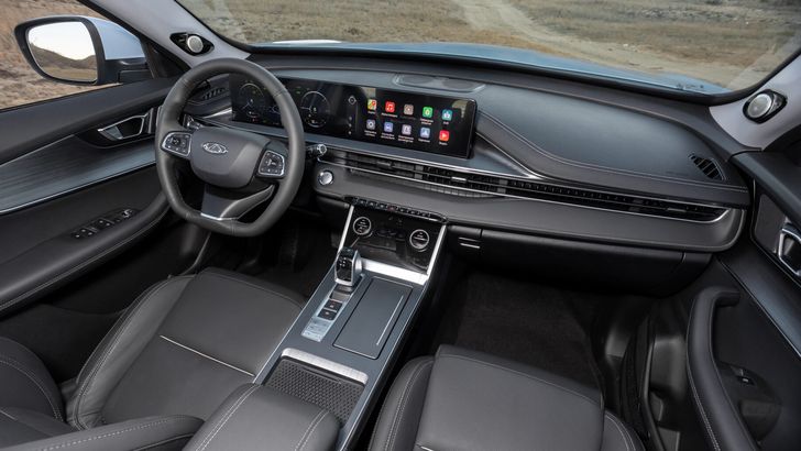 Интерьер Chery Tiggo 7 Pro Plug-in Hybrid
