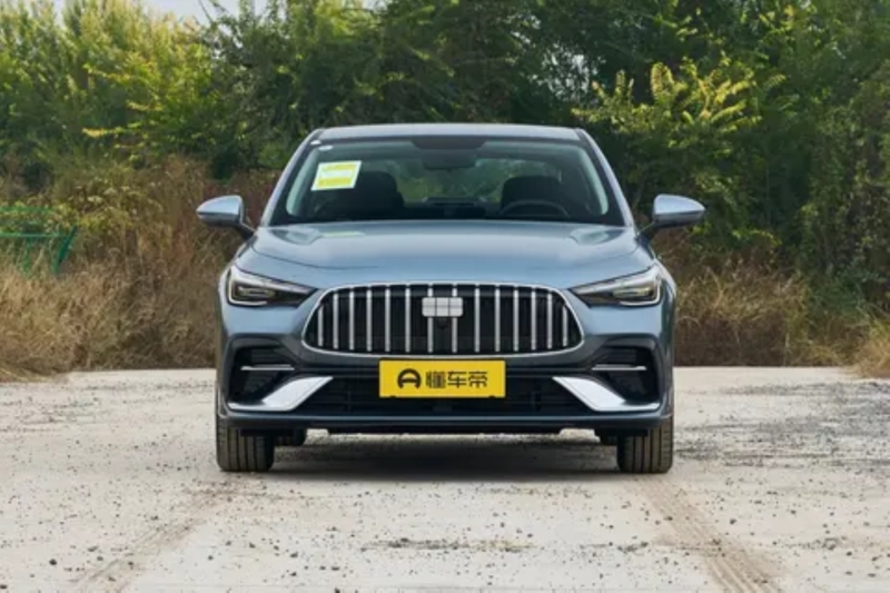 В Китае представили Geely Galaxy Starshine 6Авто достигающим 1700 км запаса хода по цене от 10300 долларов