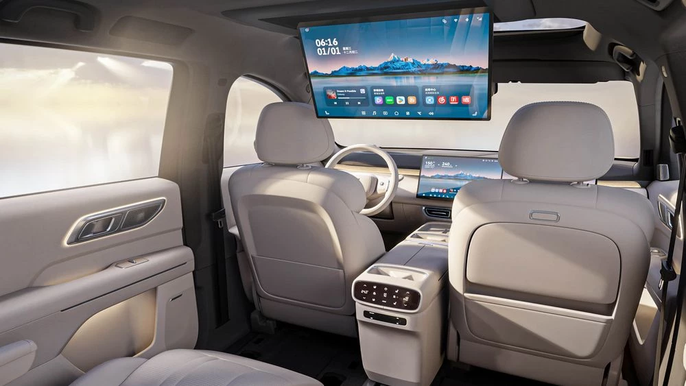 Deepal S09 салон интерьер второй ряд